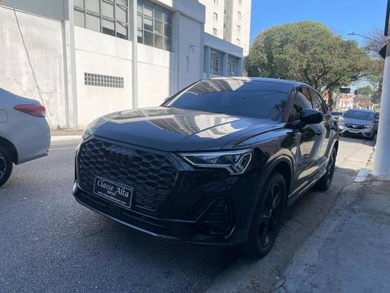 AUDI Q3 2.0 40 TFSI GASOLINA SPORTBACK PERFORMANCE BLACK QUATTRO TIPTRONIC AUDI Q3 2.0 40 TFSI GASOLINA SPORTBACK PERFORMANCE BLACK QUATTRO TIPTRONIC